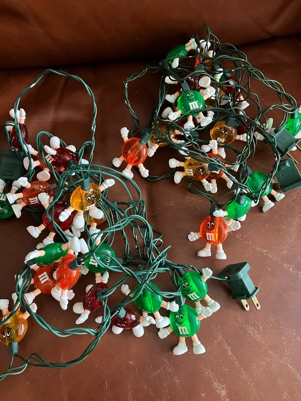 2 - m&m’s Happy light sets with extras they work